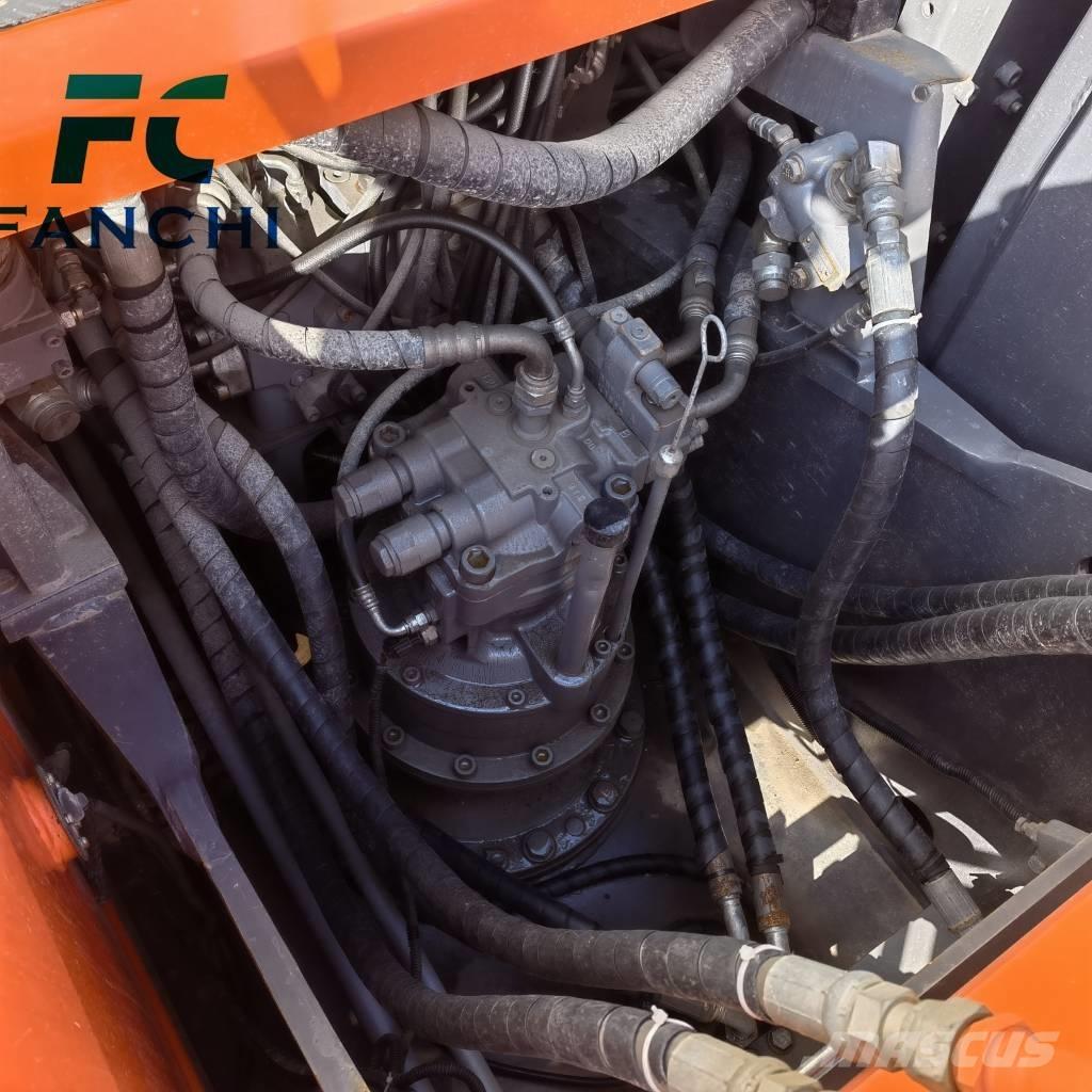 Hitachi ZX 200 Roomikekskavaatorid