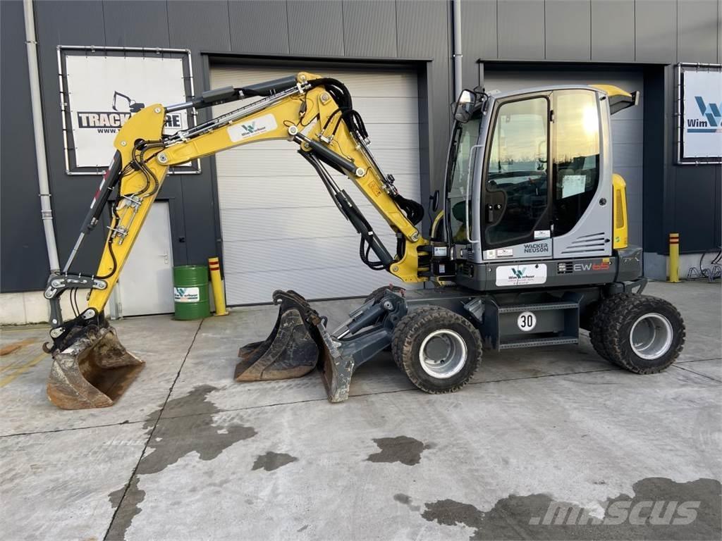 Neuson EW65 (7762) Ratasekskavaatorid