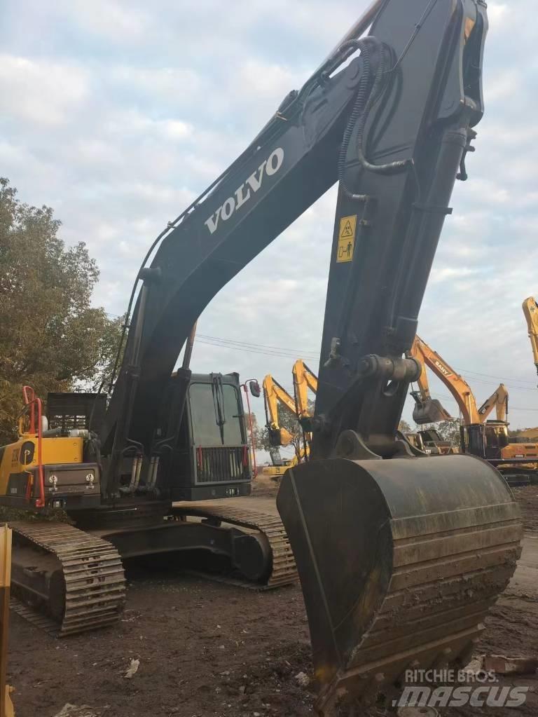 Volvo EC 290 B LC Roomikekskavaatorid
