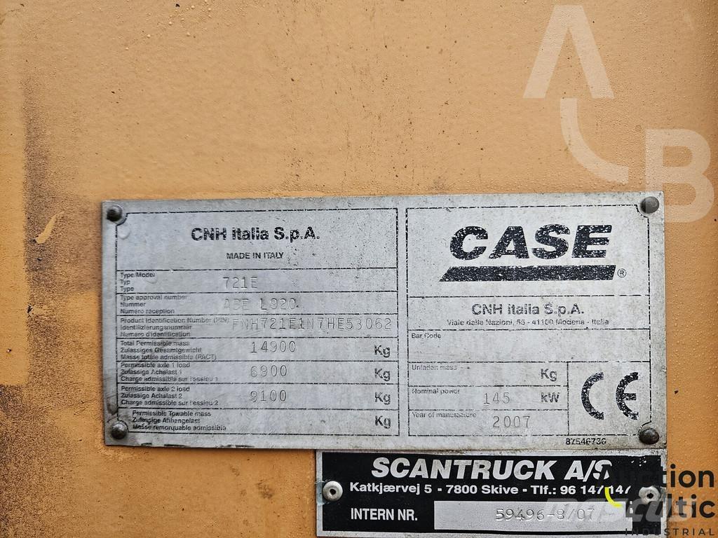 CASE 721 E Rataslaadurid