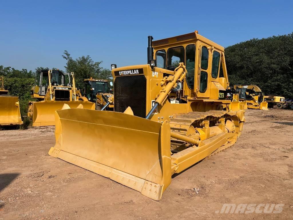 CAT D7G Buldooserid