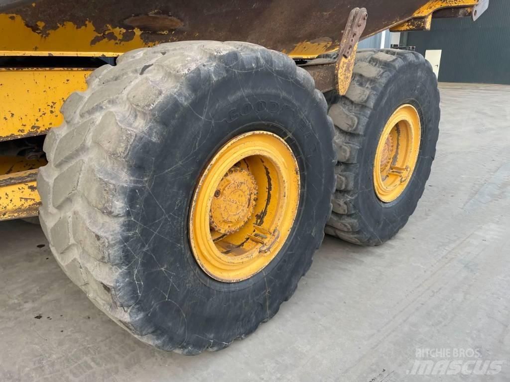 Volvo A30F Liigendraamiga pinnaseveokid