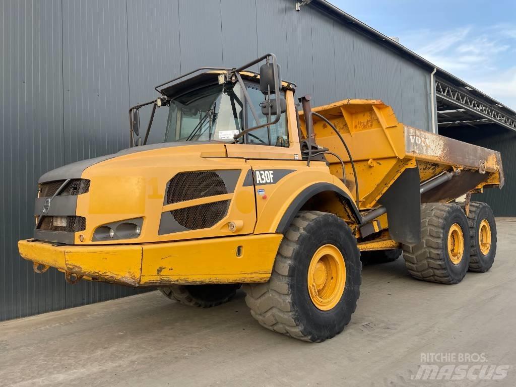 Volvo A30F Liigendraamiga pinnaseveokid
