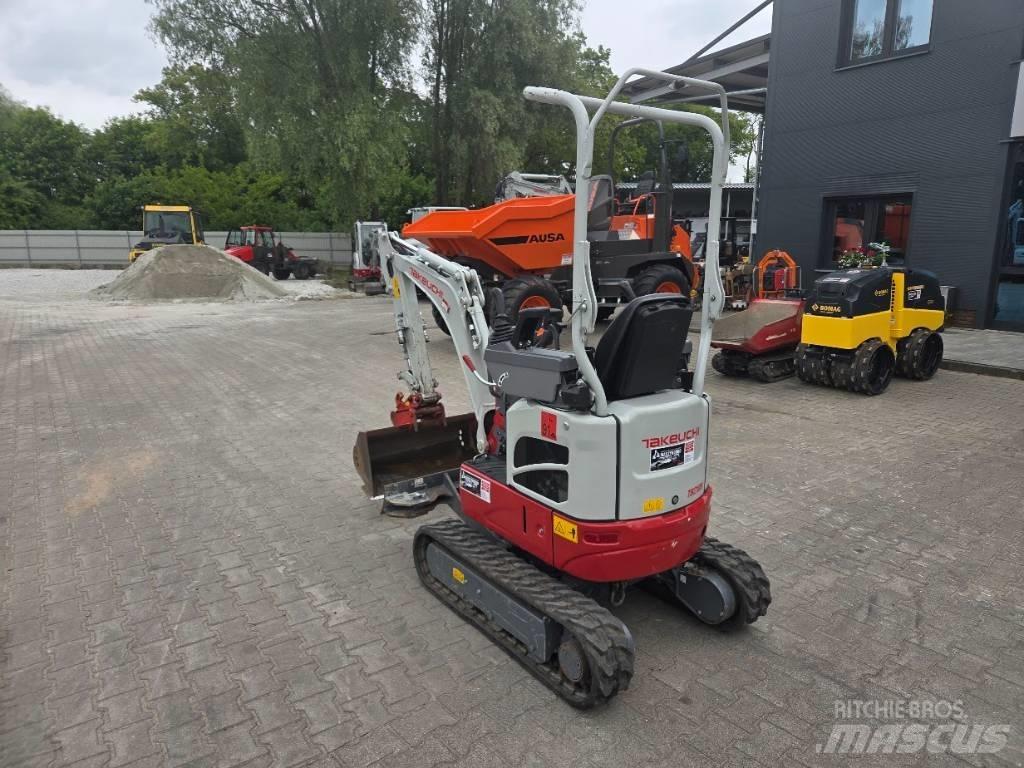 Takeuchi TB 210 R Miniekskavaatorid < 7 t