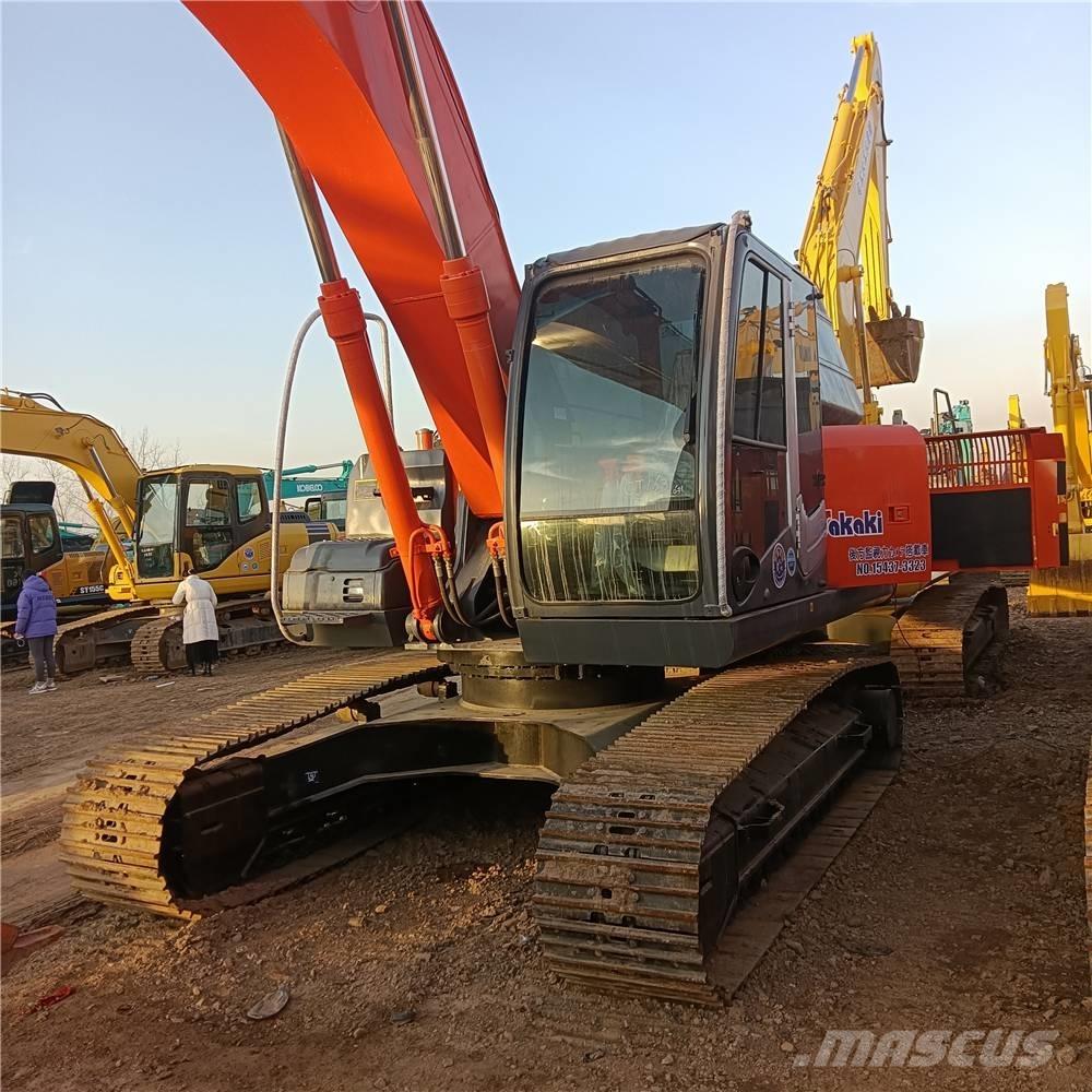 Hitachi ZX240 Roomikekskavaatorid