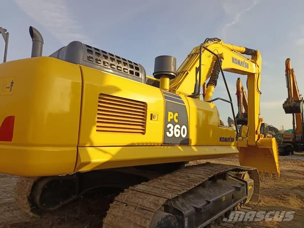 Komatsu PC360 Roomikekskavaatorid