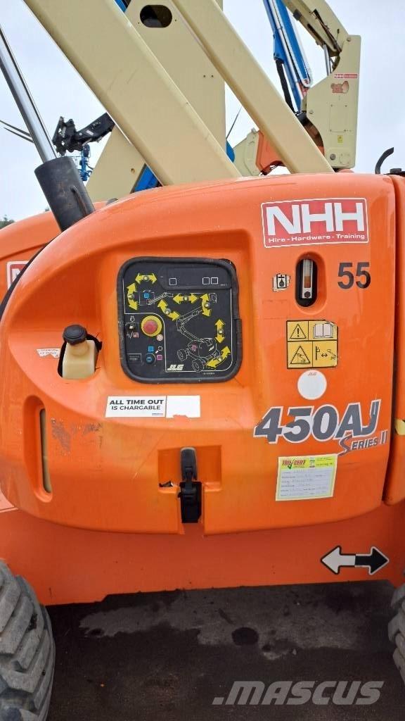 JLG 450 AJ Iseliikuvad poomtõstukid