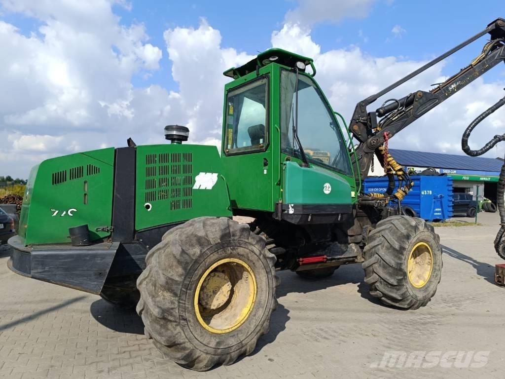John Deere 770 D Harvesterid
