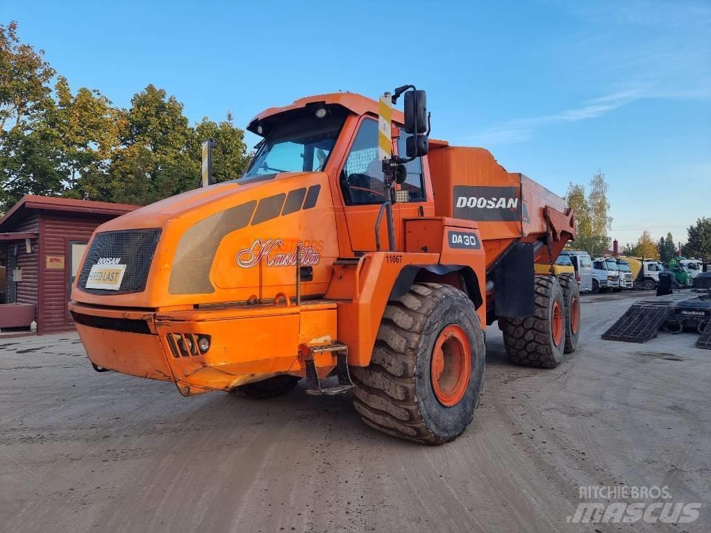 Doosan DA 30 Liigendraamiga pinnaseveokid