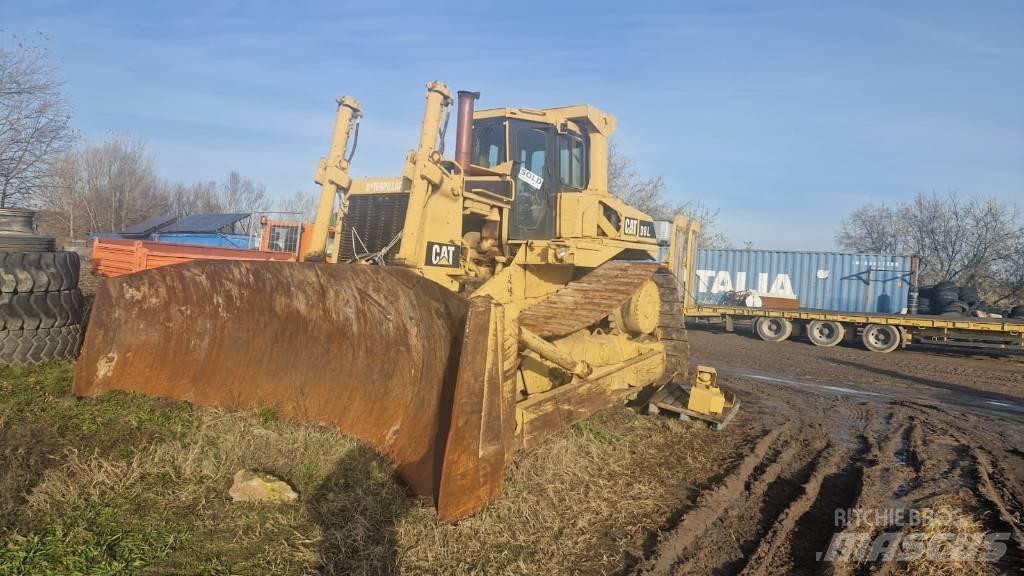 CAT D 8 L Buldooserid