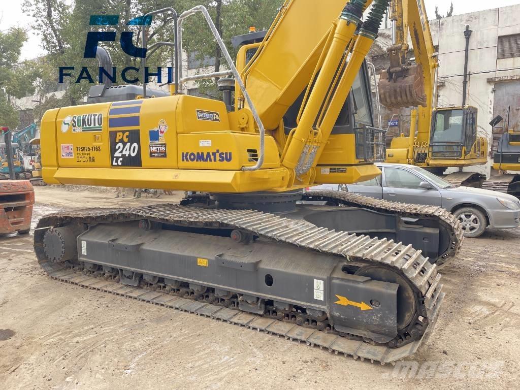 Komatsu PC 240 LC Roomikekskavaatorid