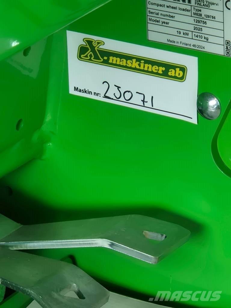 Avant 528 Mitmeotstarbelised laadurid