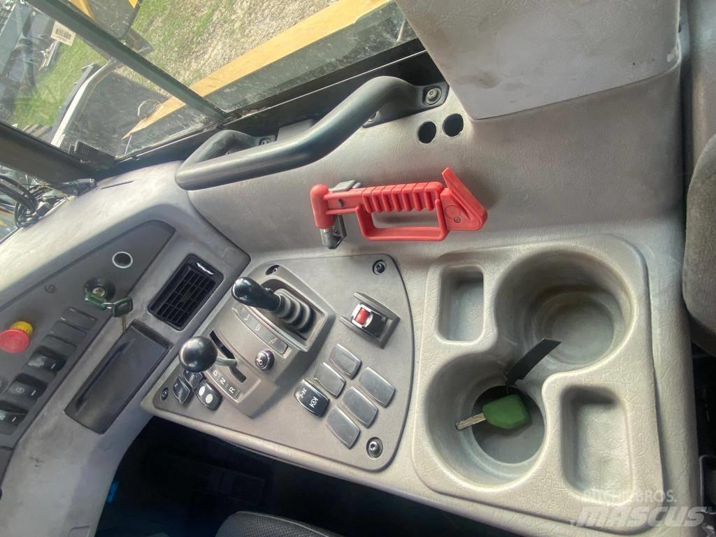 Volvo A 30 G Liigendraamiga pinnaseveokid