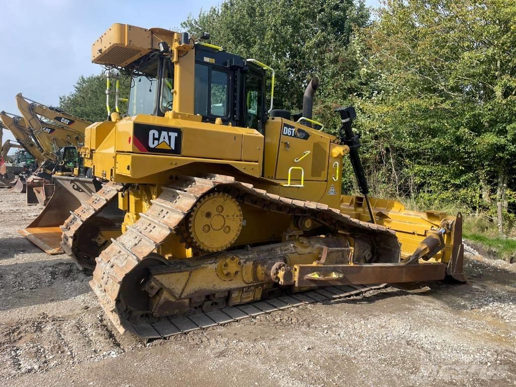 CAT D 6 T LGP D6T Buldooserid