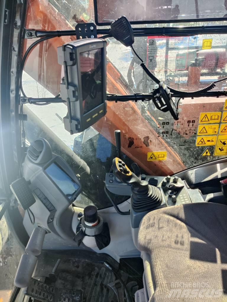 Hitachi ZX85US-6 Väikeekskavaatorid 7t-12t