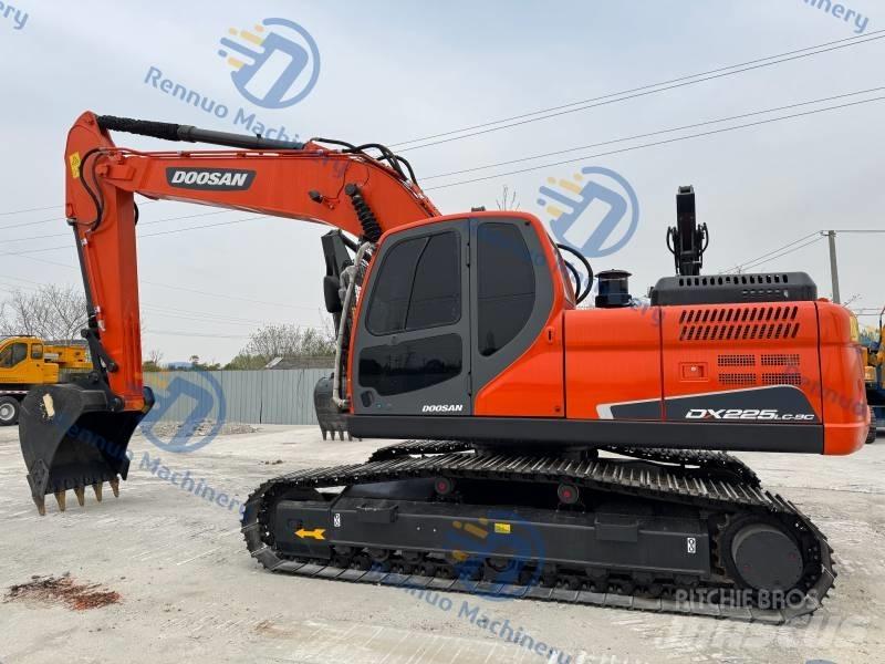 Doosan DX 225 LC-9C Roomikekskavaatorid