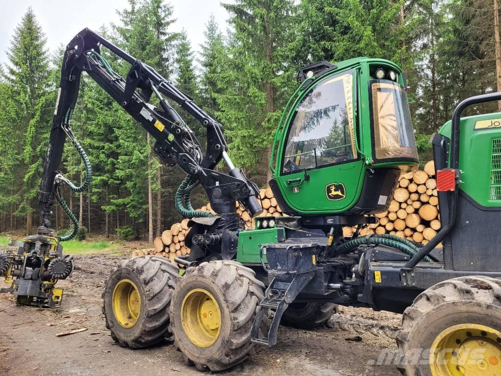 John Deere 1270 G Harvesterid