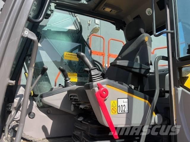 Volvo EC 200 E Roomikekskavaatorid