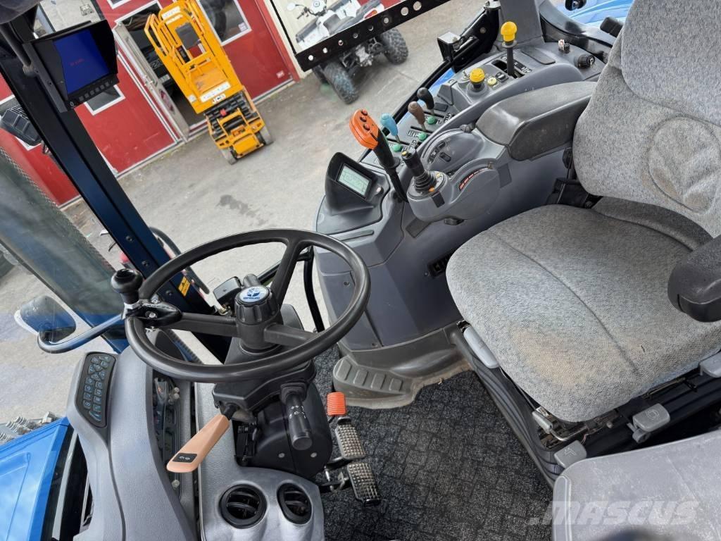 New Holland T7030 Traktorid