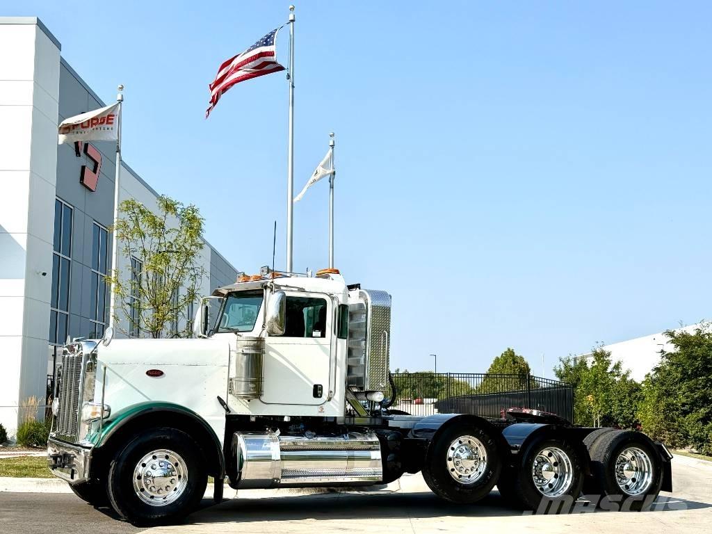 Peterbilt 388 Sadulveokid
