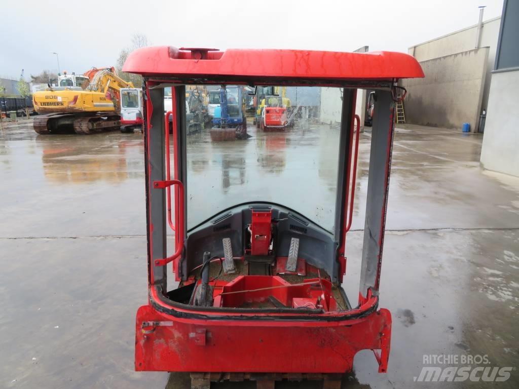 Volvo L 30 B / L 35 Kabiinid