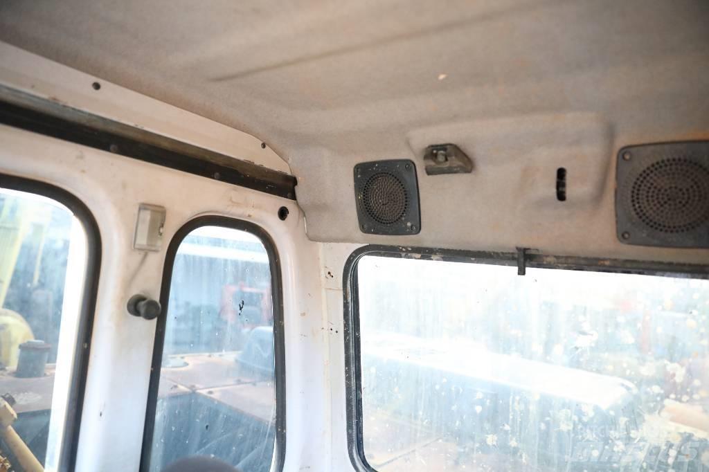 Sumitomo SH200-3 Roomikekskavaatorid