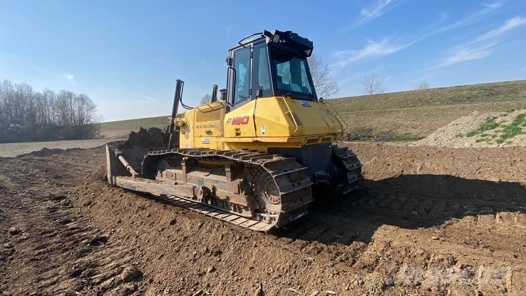 New Holland D 180 Buldooserid