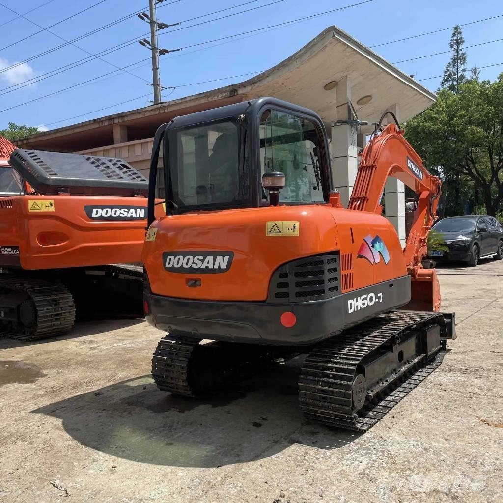 Doosan DH60-7 Miniekskavaatorid < 7 t