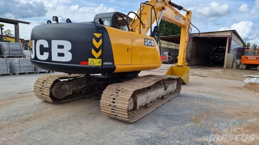 JCB JS 220 LC Roomikekskavaatorid