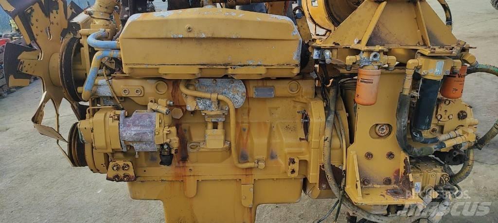 John Deere 6081 AF Mootorid