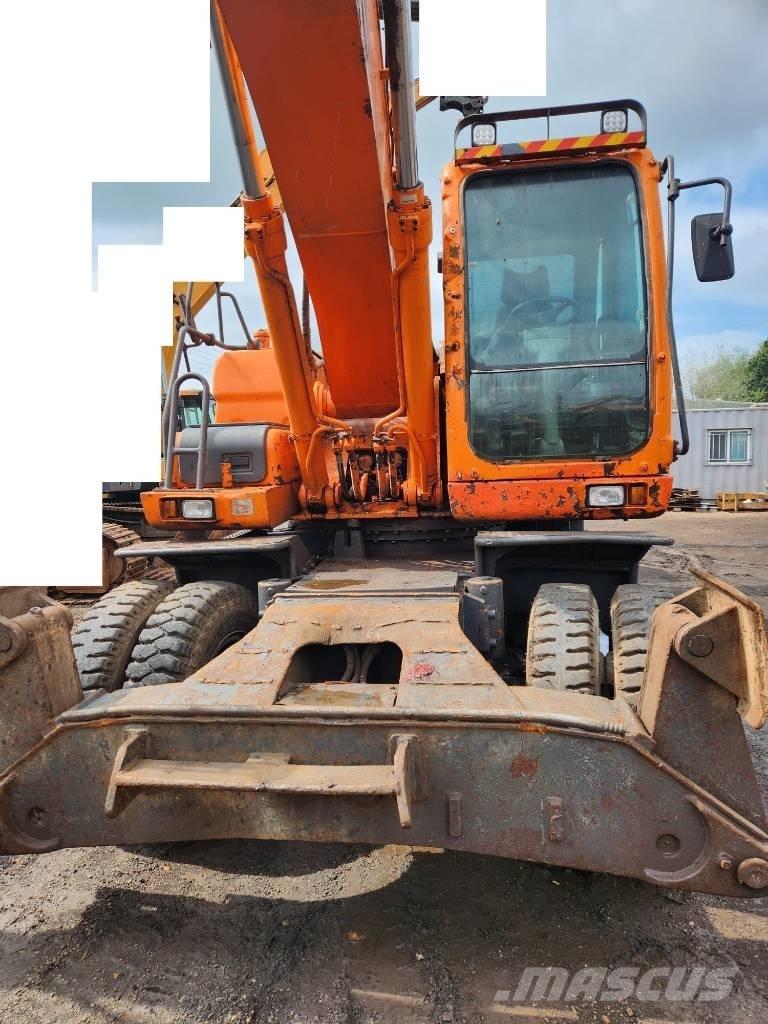 Doosan DX 210WA Ratasekskavaatorid