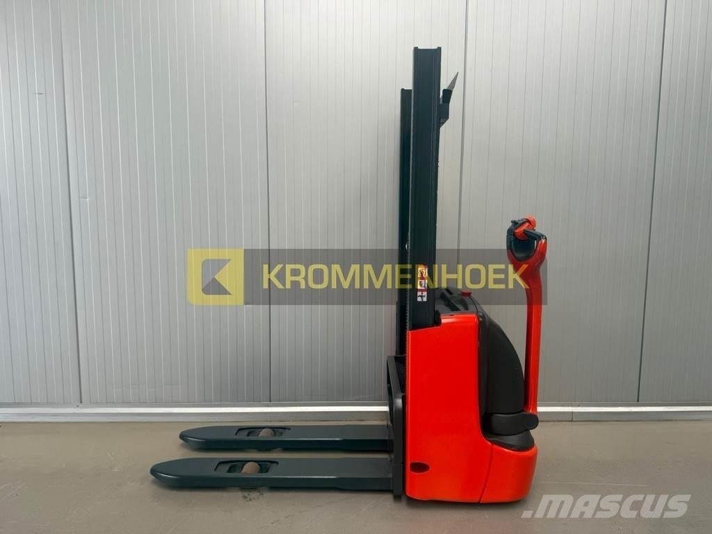 Linde L 10 Järelkäidavad virnastajad