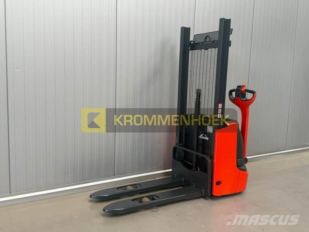 Linde L 10 Järelkäidavad virnastajad