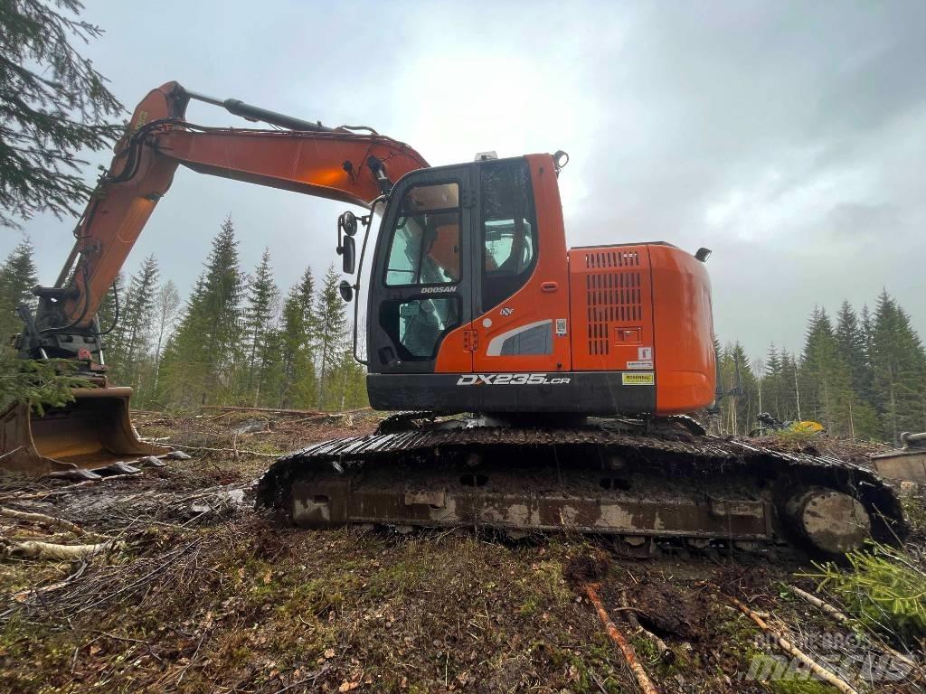 Doosan DX 235 LCR-5 Roomikekskavaatorid