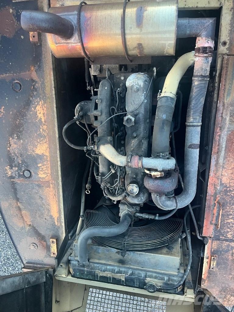 Fiat-Hitachi Fh200-3 Roomikekskavaatorid