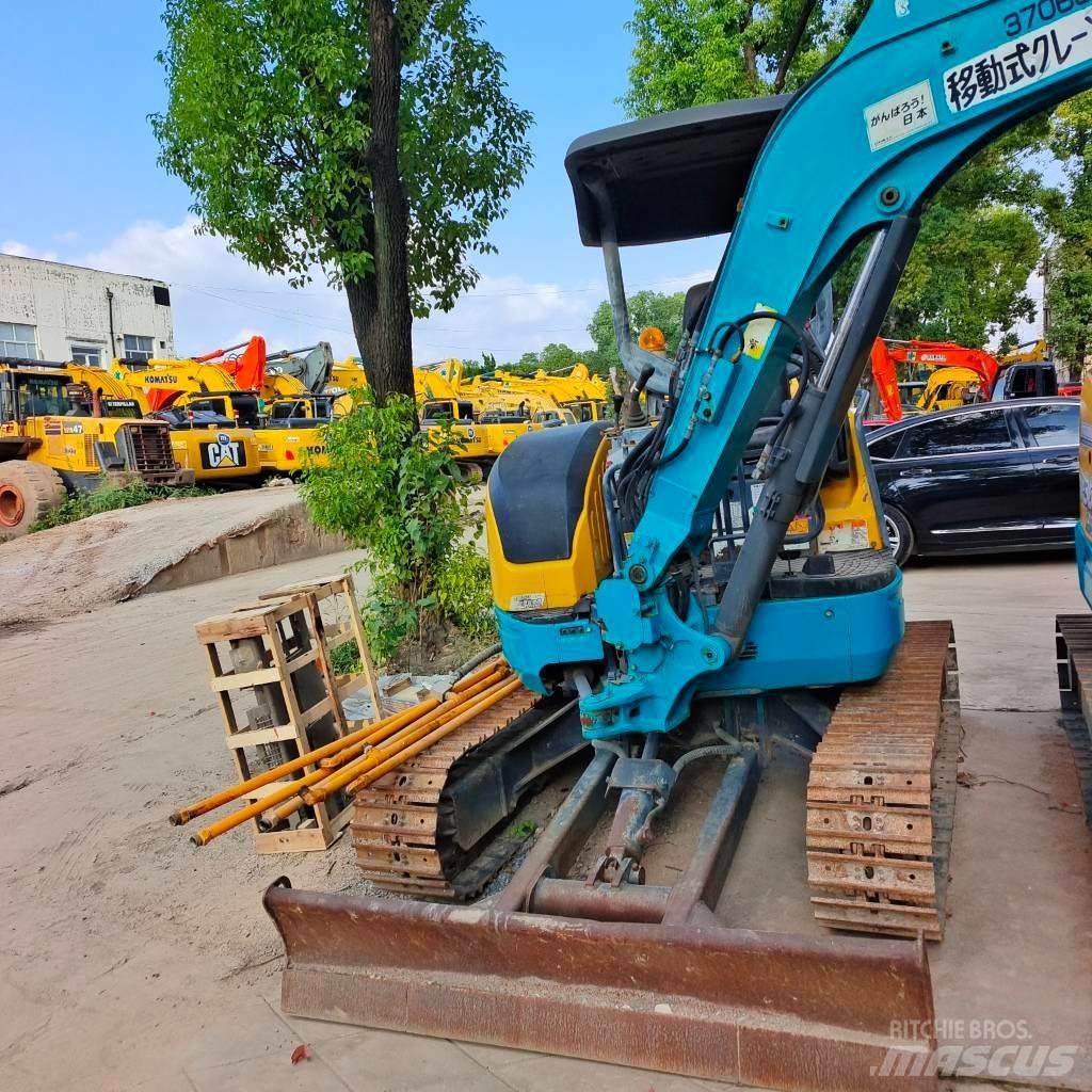 Kubota U30 Miniekskavaatorid < 7 t