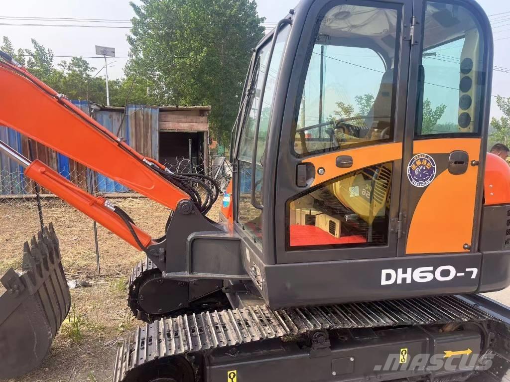 Doosan DH 60 Miniekskavaatorid < 7 t