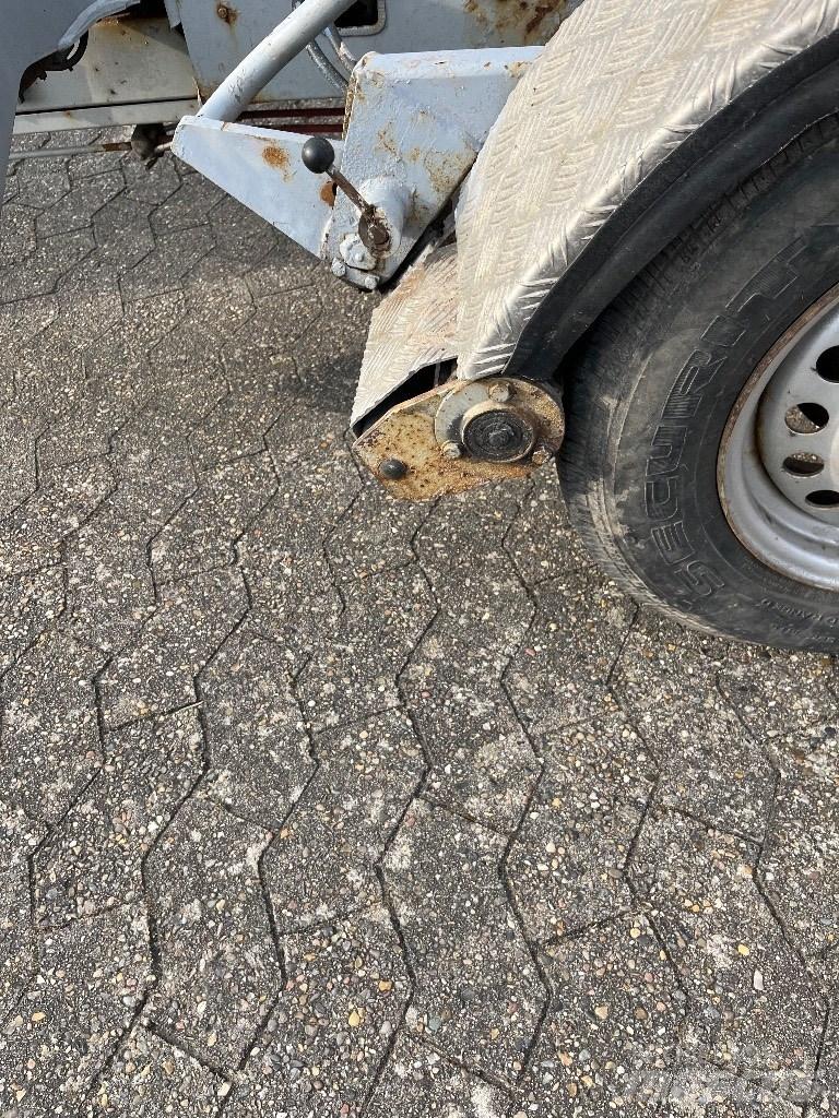 Omme Mini 12 EBJ Järelveetavad korvtõstukid