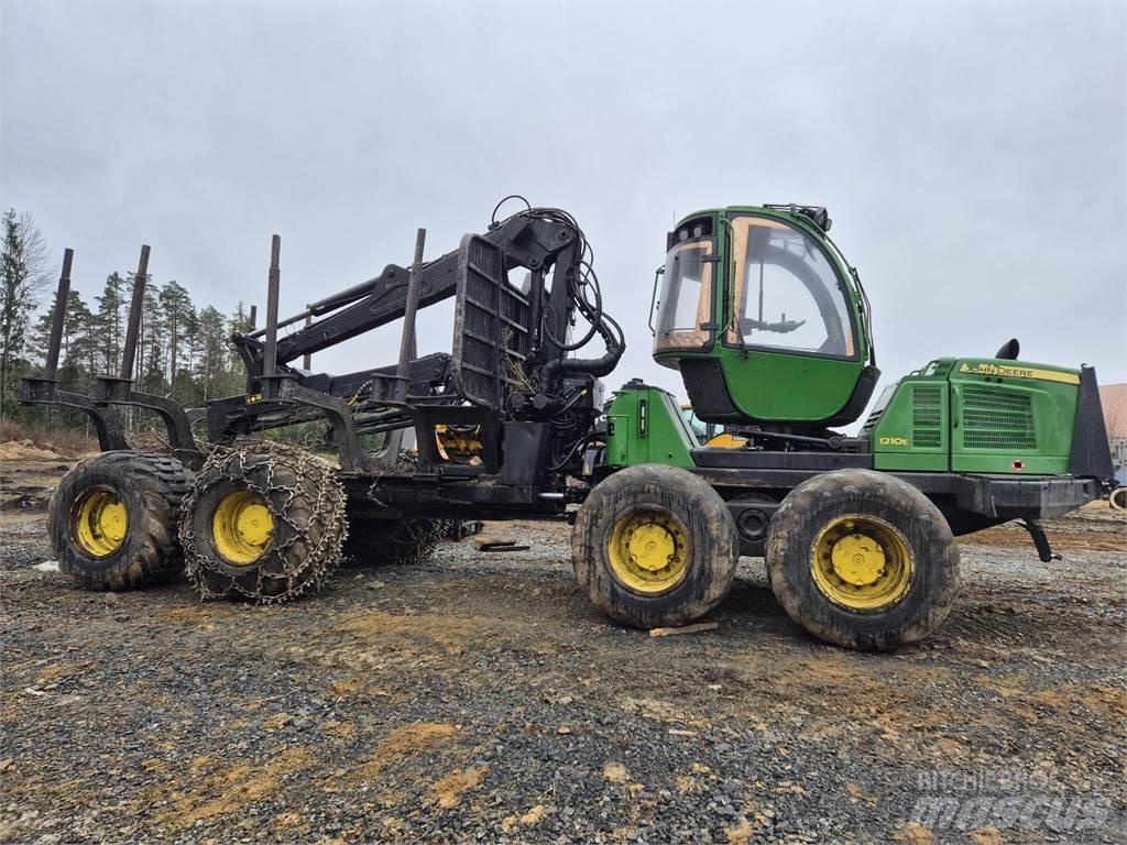 John Deere 1210E Forwarderid