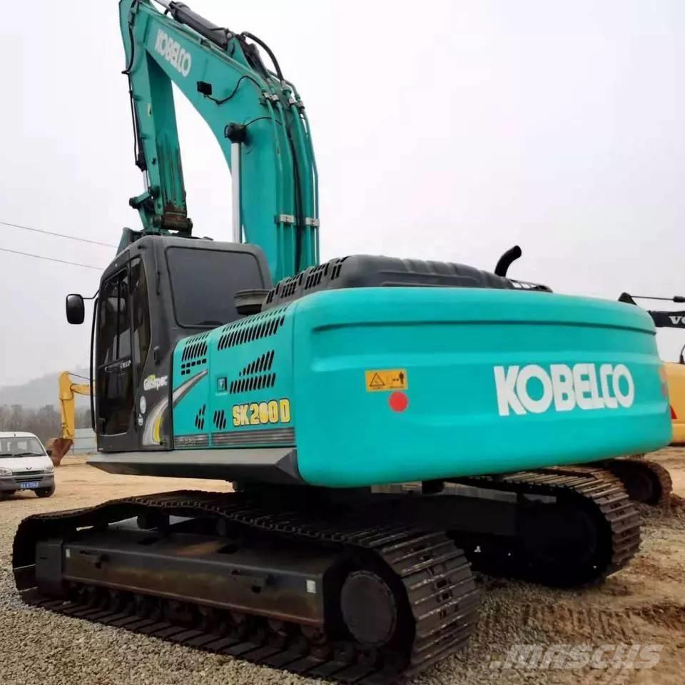 Kobelco 260 Roomikekskavaatorid