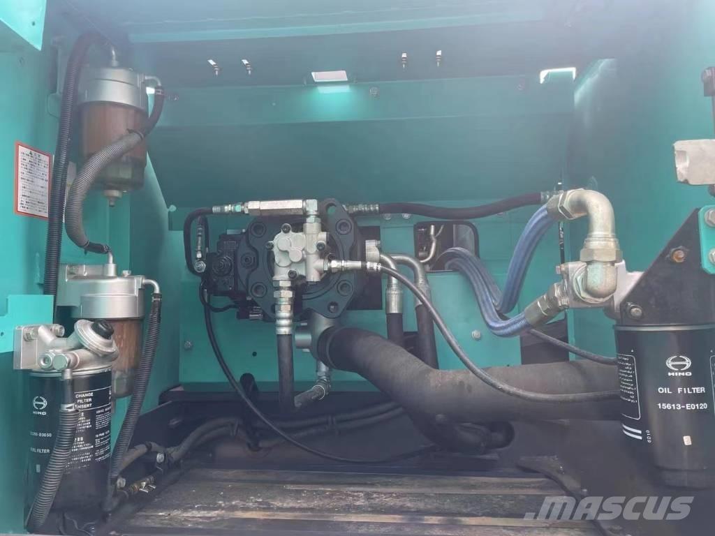 Kobelco 260 Roomikekskavaatorid