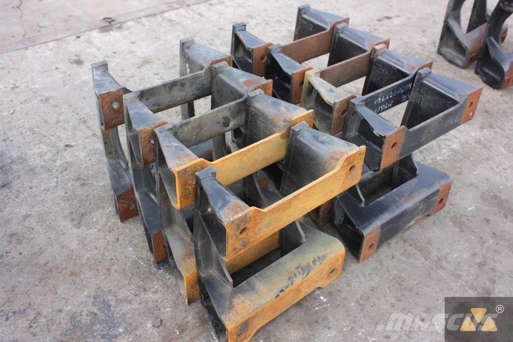 CAT Trackguards Rehvid, rattad ja veljed