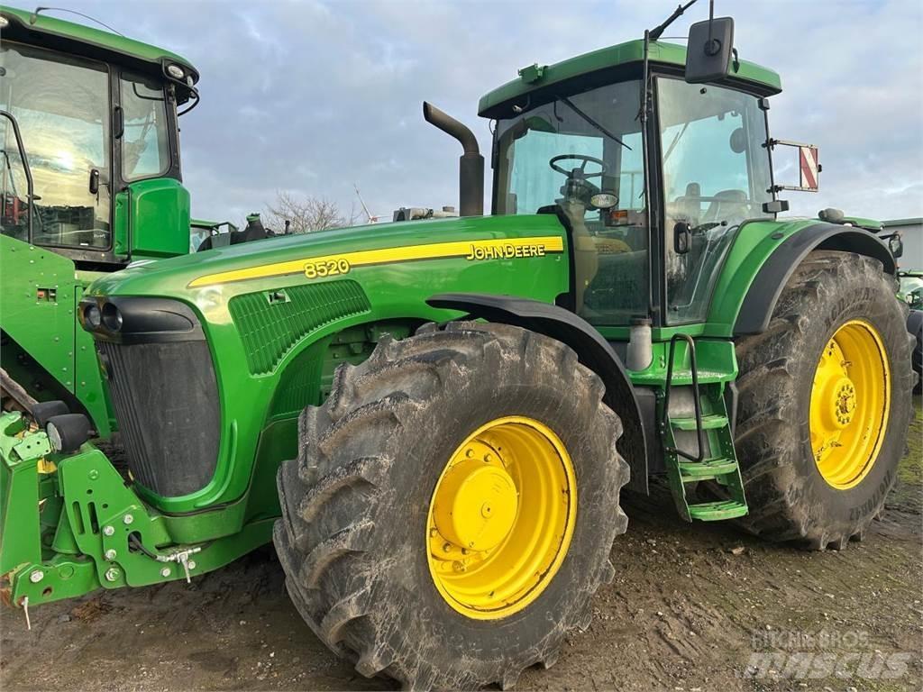 John Deere 8420 Traktorid