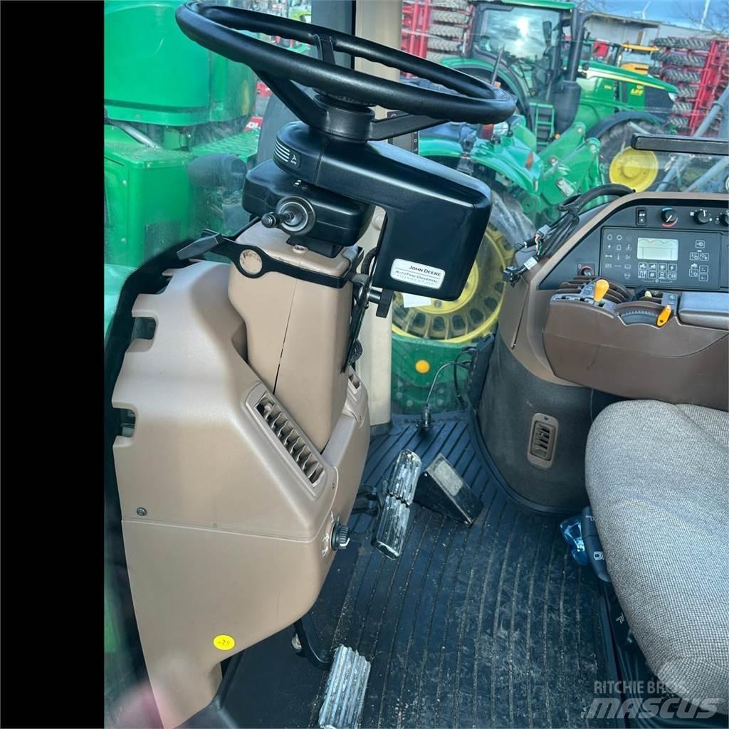 John Deere 8420 Traktorid