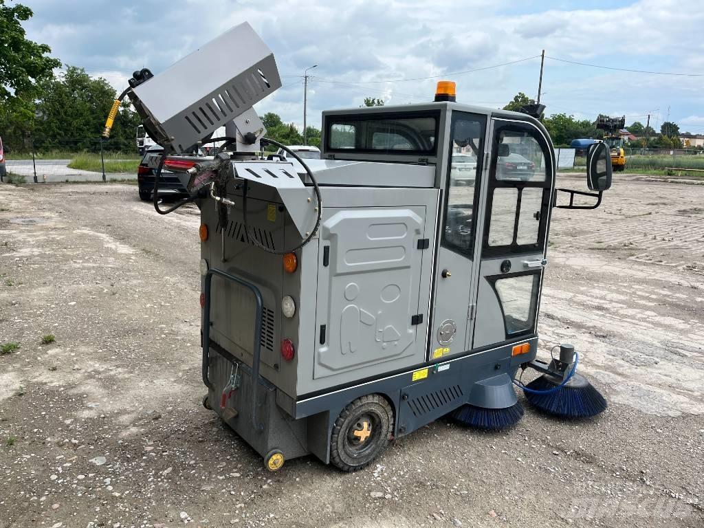 Sweepmec SM3000-Pro Tänavapuhastusmasinad