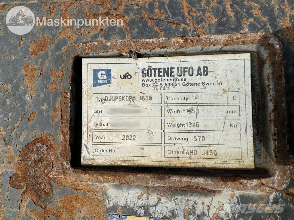 Doosan DX 300 LC Roomikekskavaatorid