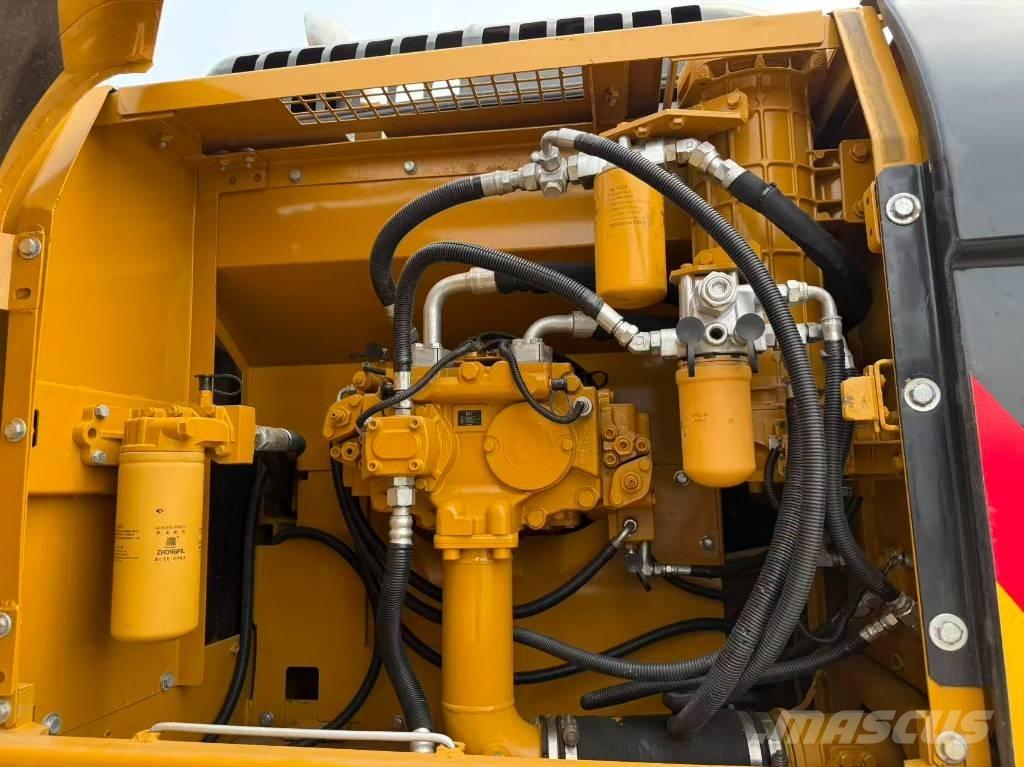 CAT 330 D Roomikekskavaatorid