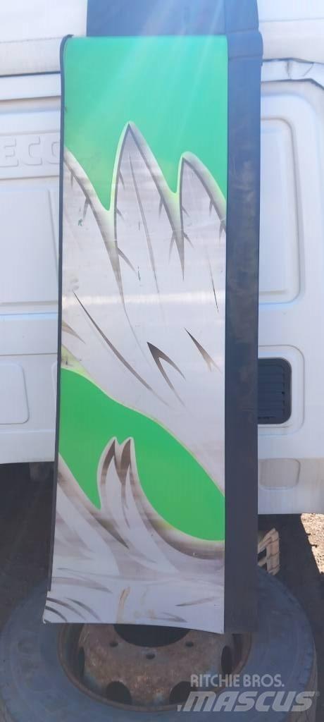 Scania G 400  1804935 Kabiinid
