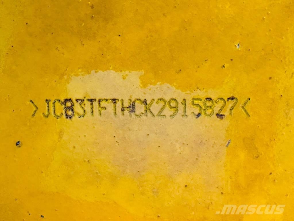 JCB 3 TFT Väikekallurid