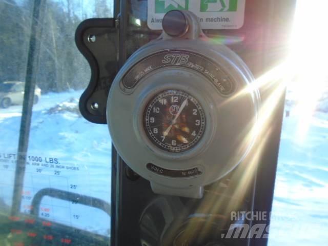 John Deere 135 G Roomikekskavaatorid